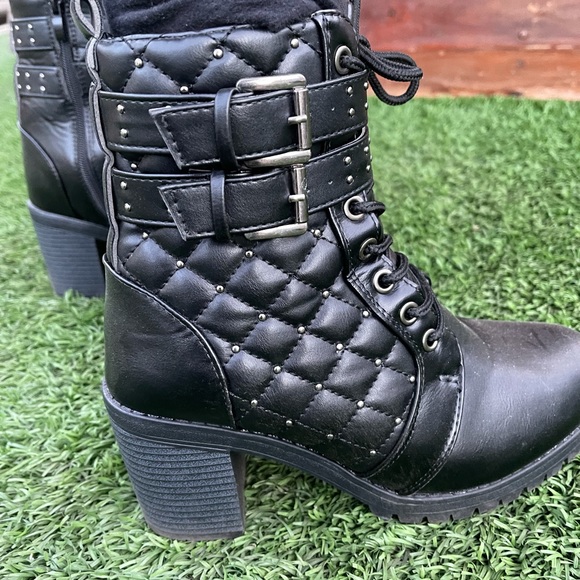 Olivia & Kate Moto Ankle Boots NWOT 8.5 - Picture 6 of 9